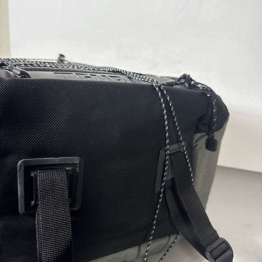 Tenba Camera Backpack Bag - Picture 12 of 13